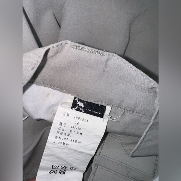 OAKLEY SHORTS Gray men’s 36W - Picture 6 of 8